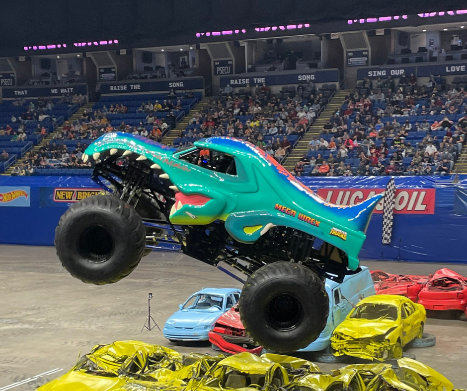 Hot Wheels Monster Trucks Live