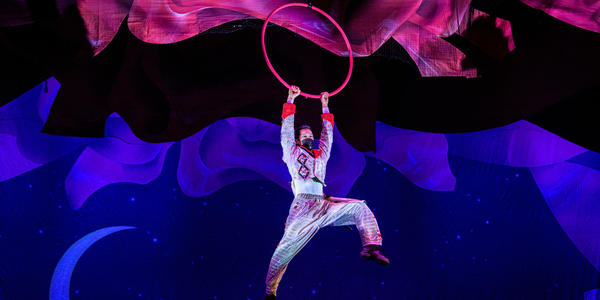 Cirque Dreams Holidaze at the Bryce Jordan Center