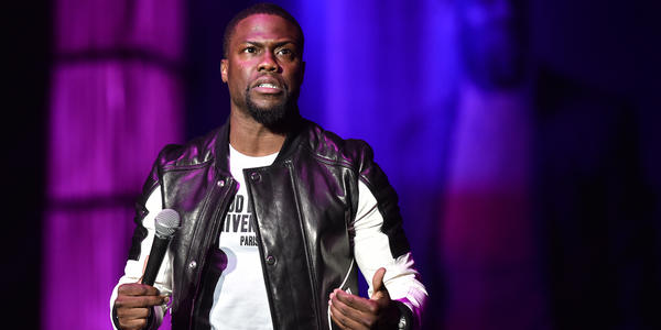 Kevin Hart on stage sharing a hilarious monologue with the audience at the BJC in 2015.